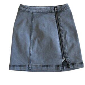 Free People Mini Skirt Womens Denim Stretch Black Faded Size 4 Modern Femme